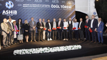 ASHİB, ihracat şampiyonlarını ödüllendirdi