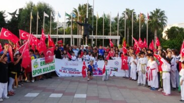 Sporcular ‘Amatör Spor Haftası’nı yürüyüşle kutladı