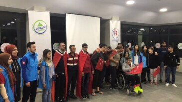 Engelli bireyler Mersin’de kamp yaptı