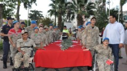 Silifke’de özel çocuklar asker kıyafeti giyip, asker yemini ettiler