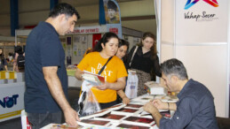 Büyükşehir yazarları  okuyucularla buluşturdu