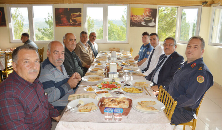 Gülnar’da muhtarlar buluşması