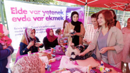 Kadın gücünü ortaya çıkaran proje: Evimiz Atölye