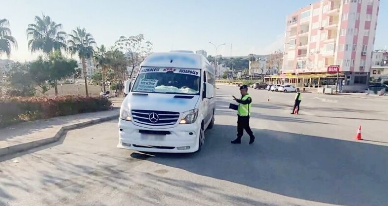 Jandarmadan sivil kıyafetli trafik denetimi