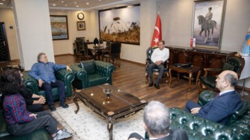 ‘Mersin’in her yerinde  farklı bir medeniyetin  izini görürsünüz’