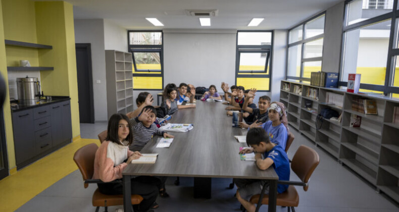 Hal Mahallesi Kütüphanesi öğrencilerin ikinci evi oldu