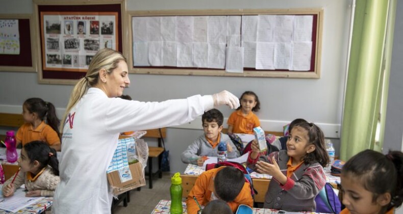 Süt içmeyen çocuk kalmayacak