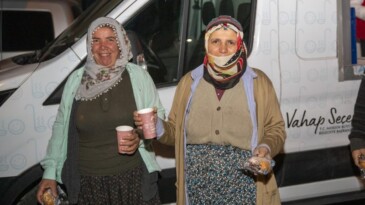 Tarım işçilerinin sabah çorbası Büyükşehir’den