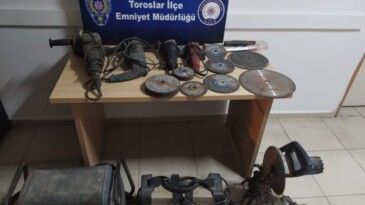 İşyerinin malzemelerini çalan hırsızlar yakalandı