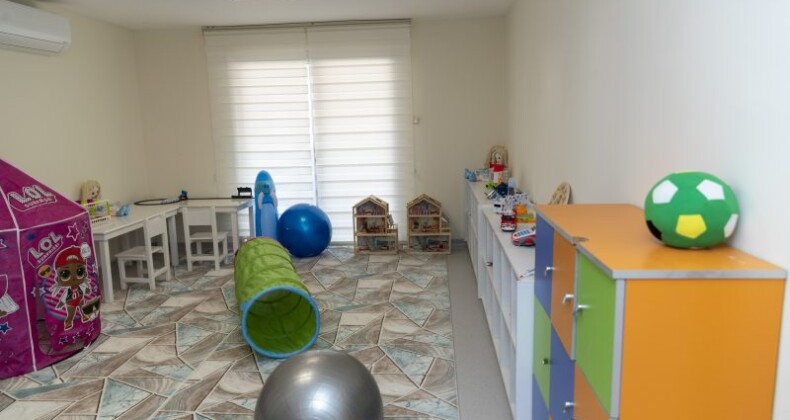 Oyun terapisiyle çocukların gelişimine katkı sunuluyor