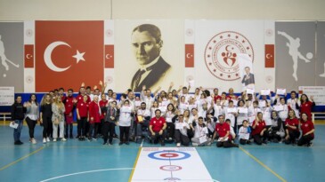 Özel çocuklar Floor Curlıng ile tanıştı