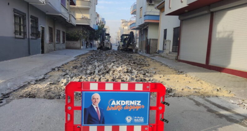 Akdeniz’de sokak yenileme yeni yol açma çalışmaları sürüyor