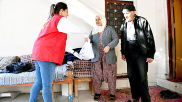 Büyükşehir belediyesinden vatandaşa yemek desteği