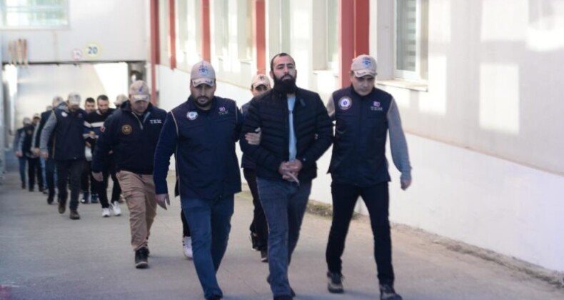 Adana’daki DEAŞ operasyonunda 4 tutuklama
