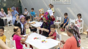 Kadınlar ve çocuklara pozitif dokunuşlar