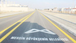 Büyükşehir yol çalışmalarını sürdürüyor