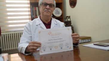 Yeni bir hastalık bulan Prof. Dr. Demirhan’a “Yenilikçi Temel Bilimler Ödülü”