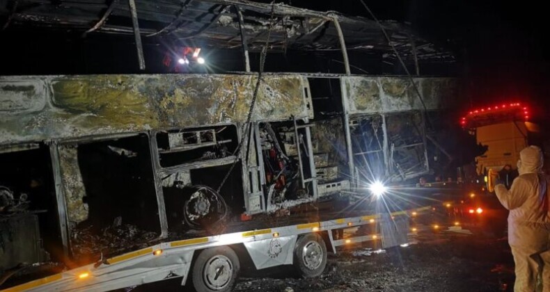 Mersin’de otobüs kazası: 2’si şehit 3 ölü, 33 yaralı