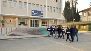 Mersin’de DEAŞ operasyonu: 3 gözaltı
