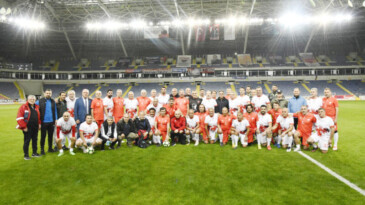 Dostluk kazandı