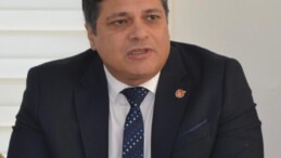 Başkan Tepe’den yetkililere çağrı: “Depremzede gazeteciler için harekete geçilmeli”