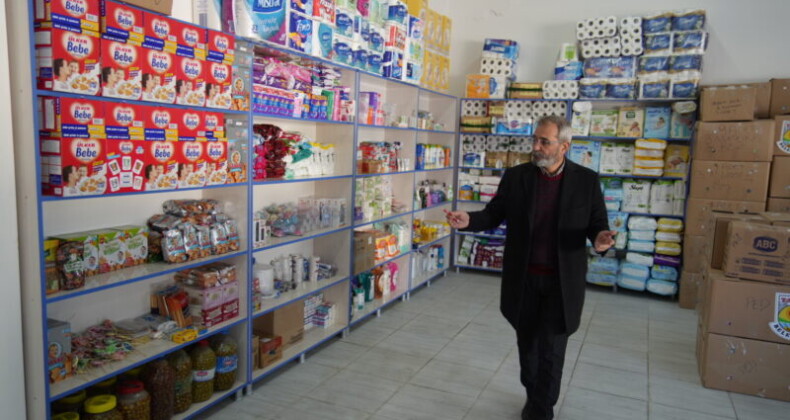 Tarsus Belediyesi vatandaşların yaralarını sarıyor
