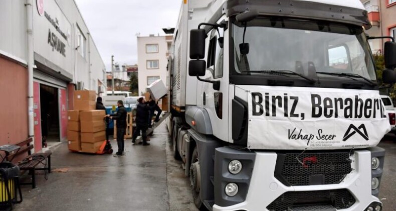 Mersin Büyükşehir Belediyesinden deprem bölgesine destek
