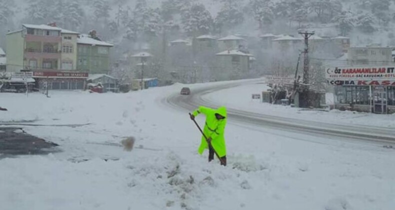 Sertavul geçidi trafiğe kapatıldı
