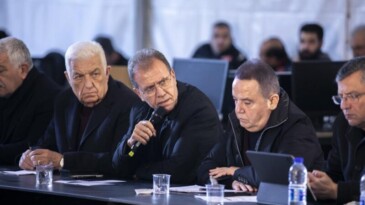 Seçer: “300 çadırlık bir çadırkent kurulumu yapılacak”