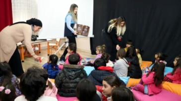 Mersin’de depremzede çocuklara psikolojik destek