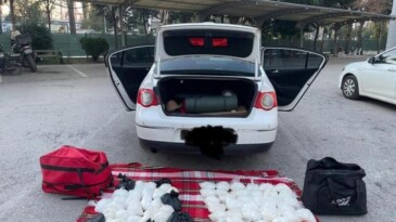 Mersin’de 43 kilo 884 gram metamfetamin ele geçirildi