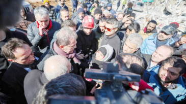 Mersin, depremzedelere kucak açtı