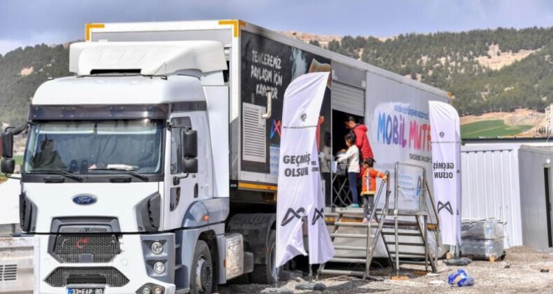 Mersin Büyükşehir Belediyesi, Adıyaman’da çalışmalarını sürdürüyor