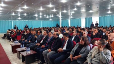 Bozyazı’da İstiklal Marşının kabulü kutlandı