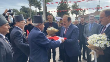Atatürk’ün Mersin’e gelişinin 100. yıldönümü kutlandı