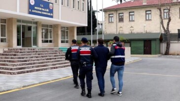 Mersin’de PKK/KCK operasyonu: Terör örgütü içerisinde silahlı faaliyet yürüten şüpheli yakalandı