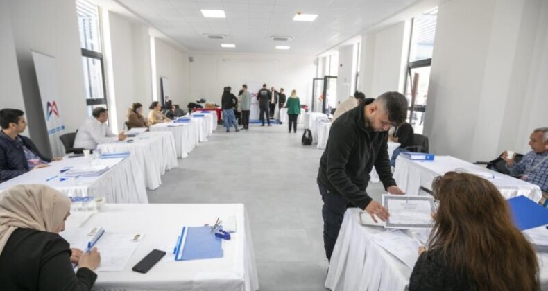 Mersin Büyükşehir Belediyesi, 100 itfaiye eri alımı yapacak