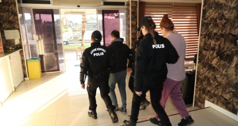 Mersin’de fuhuş operasyonu: 2’si ev hapsi, toplam 13 tutuklu