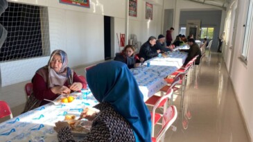 Büyükşehir, 7 bin 500 depremzedeye barınma alanı sağladı