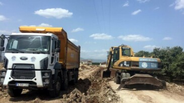 Akdeniz’de yol açma çalışmaları sürüyor
