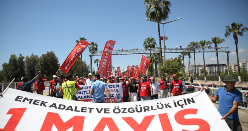 Mersin’de 1 Mayıs coşkusu