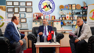 BAŞKAN BOZDOĞAN: “TARSUS İL OLMAK ZORUNDA”