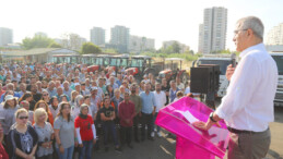 BAŞKAN TARHAN PERSONELLERLE MOTİVASYON BULUŞMASINDA BİR ARAYA GELDİ