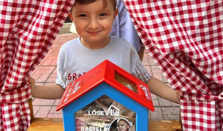 MİNİKLERİN OKULU ‘MİNİ TİNİ’DEN ÖRNEK DAVRANIŞ
