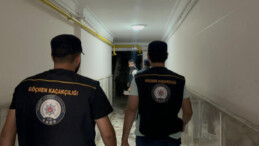  MERSİN MERKEZLİ 5 İLDE GÖÇMEN KAÇAKÇILIĞI OPERASYONU: 15 GÖZALTI KARARI