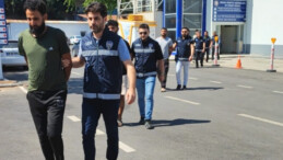 KAÇAK GÖÇMENLERİ BİN 500 DOLARA GETİREN 7 ŞÜPHELİ YAKALANDI