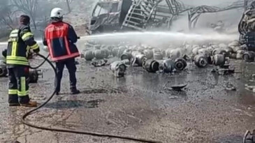KAZA SONRASI TÜPLER PATLADI, ALEVLER VE DUMANLAR KİLOMETRELERCE UZAKTAN GÖRÜLDÜ