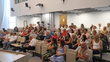 GAZETECİLERİN GÖZÜNDEN DEPREM