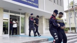 Mersin’de uyuşturucu ile yakalanan 2 kişi tutuklandı
