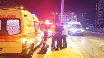 Mersin’de zincirleme kaza: 2 ölü, 6 yaralı